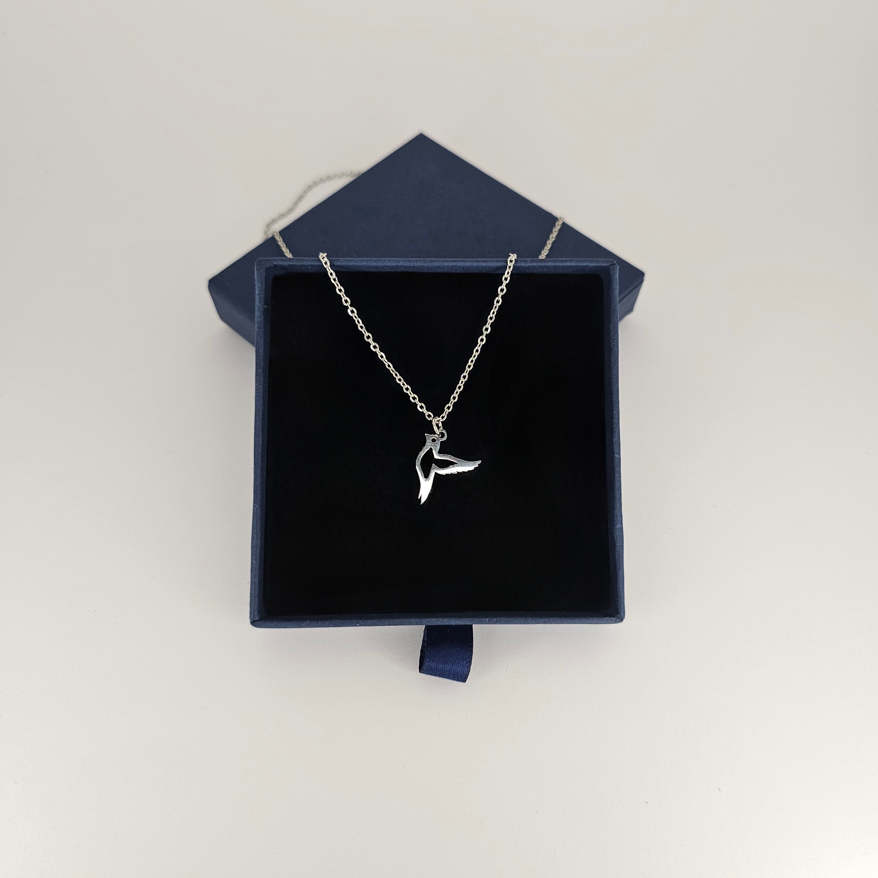 Bird Pendant Necklace